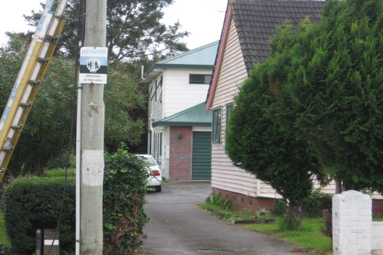 Photo of property in 30 Ballance Avenue, Papatoetoe, Auckland, 2104