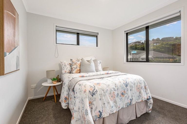 Photo of property in 64 Tradewinds Drive, Whitby, Porirua, 5024