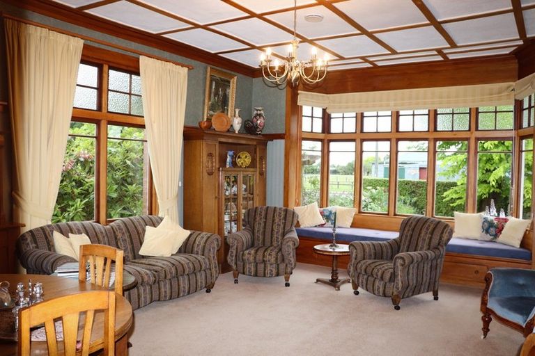 Photo of property in 49 Eglinton Street, Winton, 9720