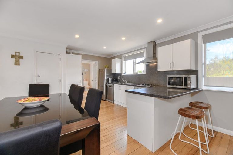 Photo of property in 54 Don Buck Road, Massey, Auckland, 0614