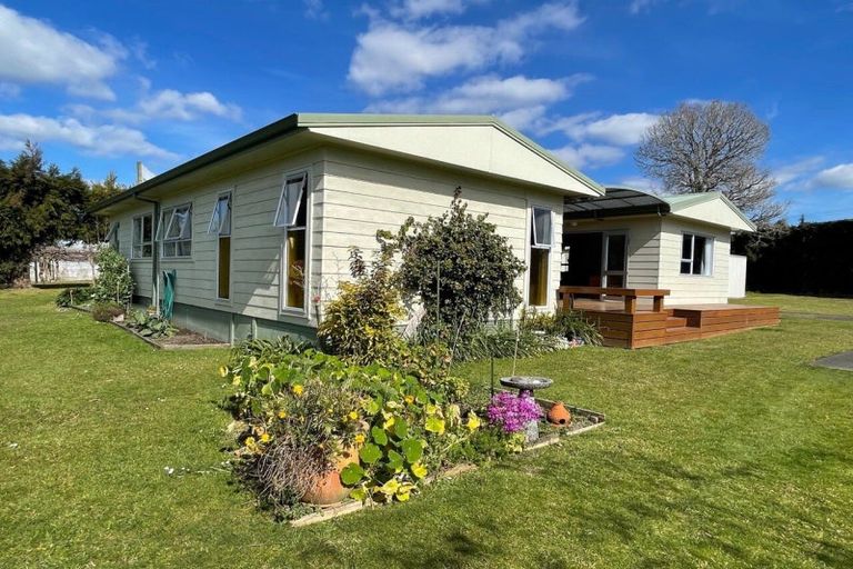 Photo of property in 2/383 No 2 Road, Te Puke, 3182