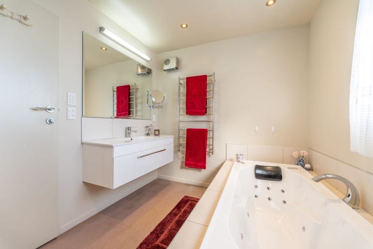 Photo of property in 44 Benmore Street, Glenwood, Timaru, 7910