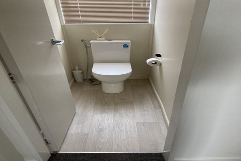 Photo of property in 8 Yemen Place, Ascot Park, Porirua, 5024