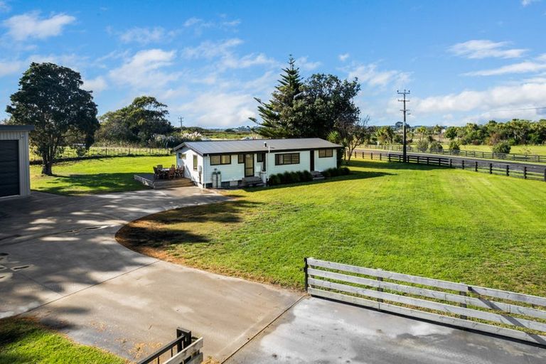 Photo of property in 67 Mosston Road, Castlecliff, Whanganui, 4501