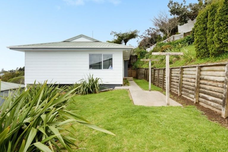 Photo of property in 35b Meander Drive, Welcome Bay, Tauranga, 3112