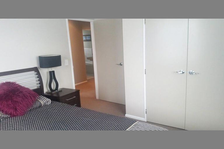 Photo of property in 136 Old Wairoa Road, Papakura, 2110