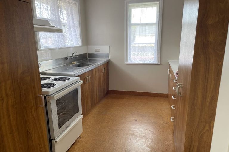 Photo of property in 1/108 Hewer Crescent, Naenae, Lower Hutt, 5011