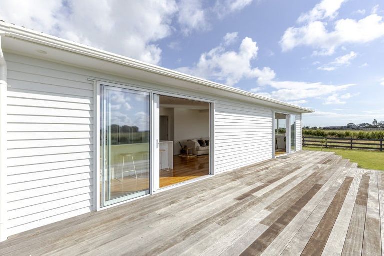 Photo of property in 29 Matarikoriko Road, Brixton, Waitara, 4382