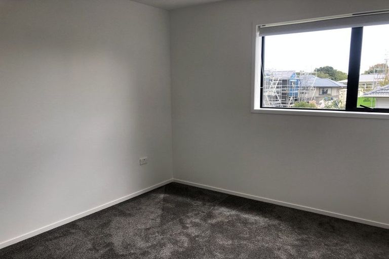 Photo of property in 6/57 Taikata Road, Te Atatu Peninsula, Auckland, 0610