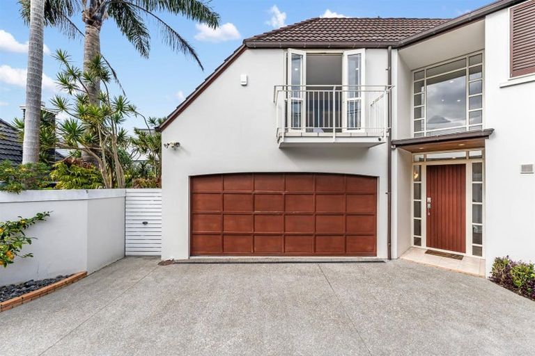 Photo of property in 1/6 Campbell Road, Takapuna, Auckland, 0622