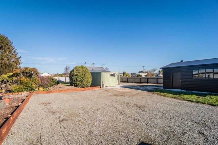 Photo of property in 24 Queen Street, Pareora, 7912