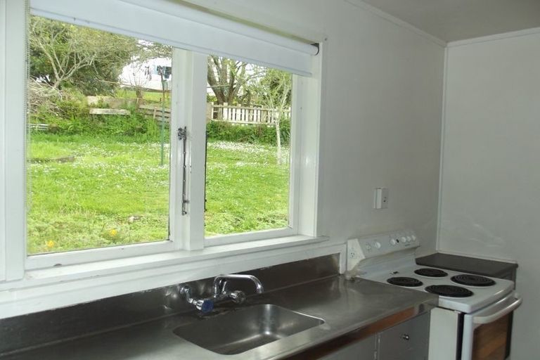 Photo of property in 18 Mcmillan Avenue, Te Kamo, Whangarei, 0112