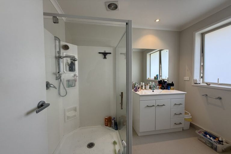Photo of property in 97 Rushgreen Avenue, Pahurehure, Papakura, 2113