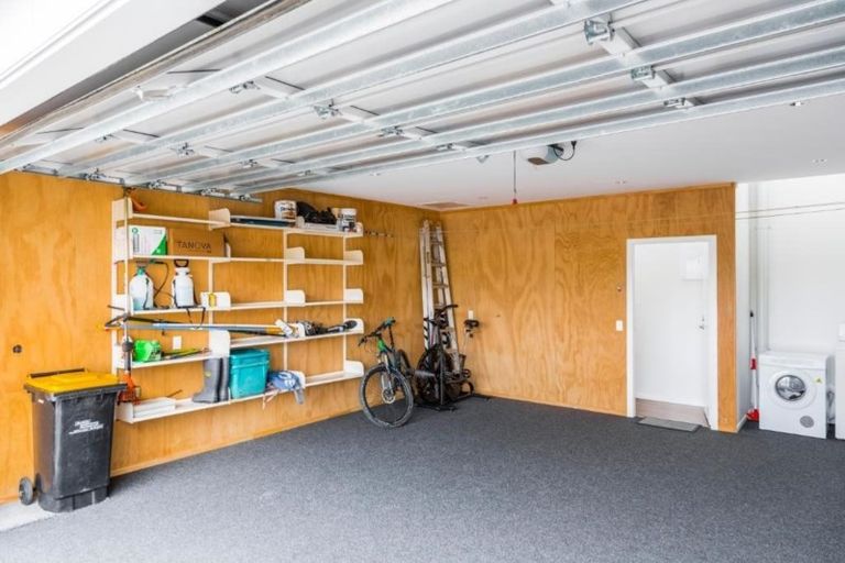 Photo of property in 3a Kilkelly Close, Tawa, Wellington, 5028