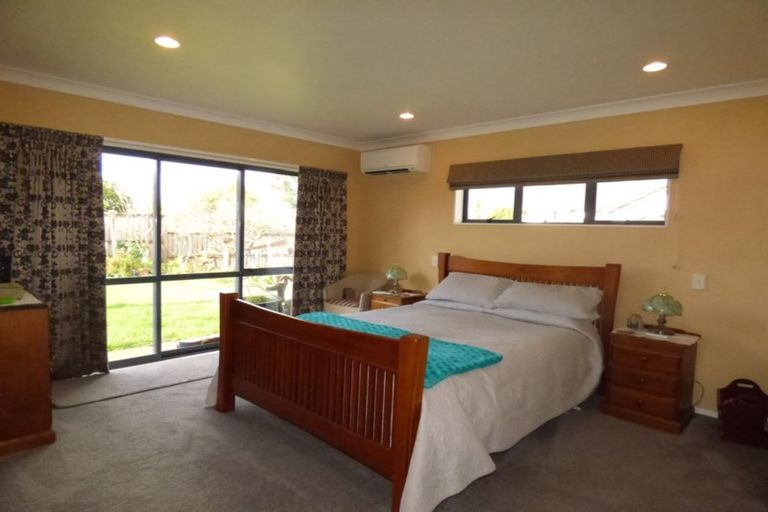 Photo of property in 14 Loveridge Place, Morrinsville, 3300