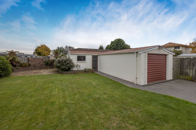 Photo of property in 67 Trevor Street, Hornby, Christchurch, 8042