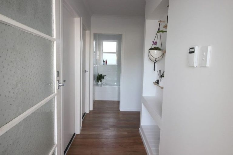 Photo of property in 1/154 Manuroa Road, Takanini, 2112