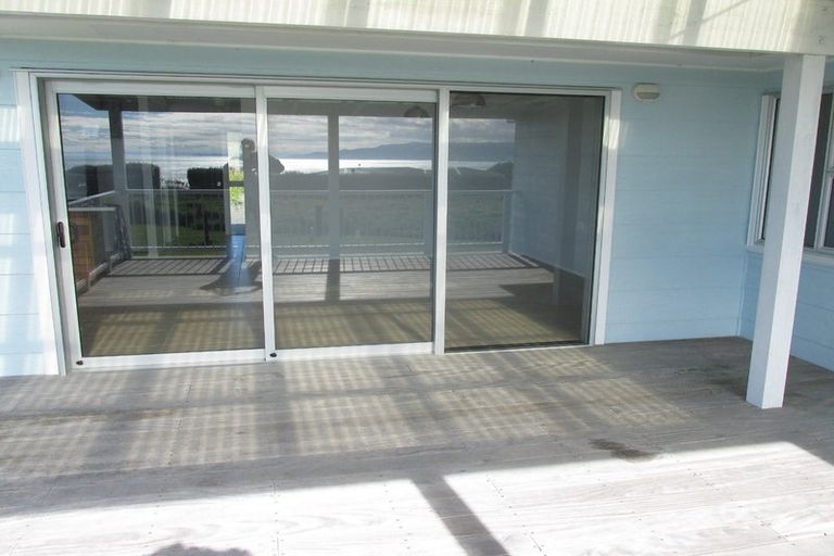 Photo of property in 4 Waihinahina Way, Mahia, 4198