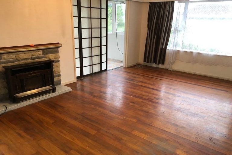 Photo of property in 47 Christmas Road, Manurewa, Auckland, 2102
