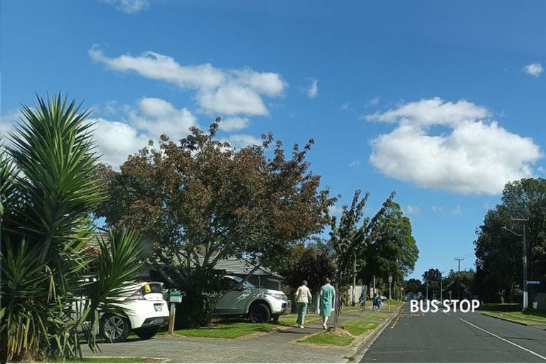 Photo of property in 70a Kayes Road, Pukekohe, 2120