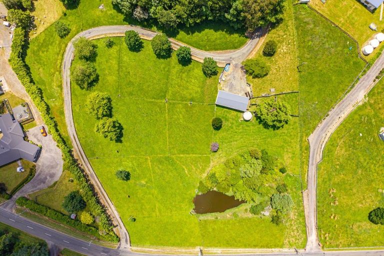 Photo of property in 41 Tiraumea Road, Pahiatua, 4981