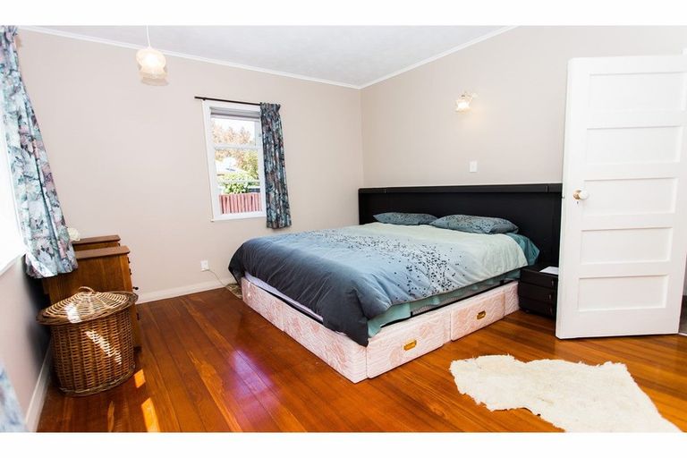 Photo of property in 338 Riverlaw Terrace, Saint Martins, Christchurch, 8022