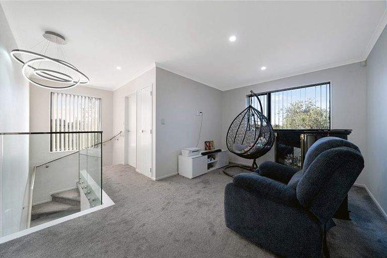 Photo of property in 36 Christmas Road, Manurewa, Auckland, 2102