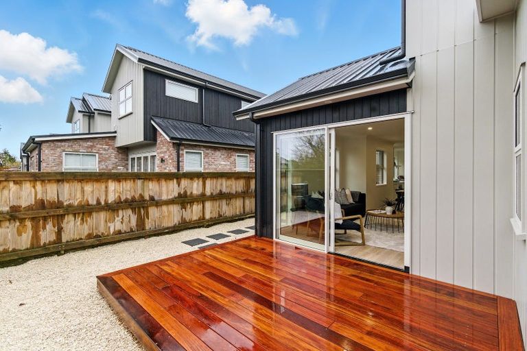 Photo of property in 14 Bentley Lane, Leamington, Cambridge, 3432