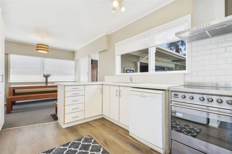 Photo of property in 18 Hooker Avenue, Chedworth, Hamilton, 3210
