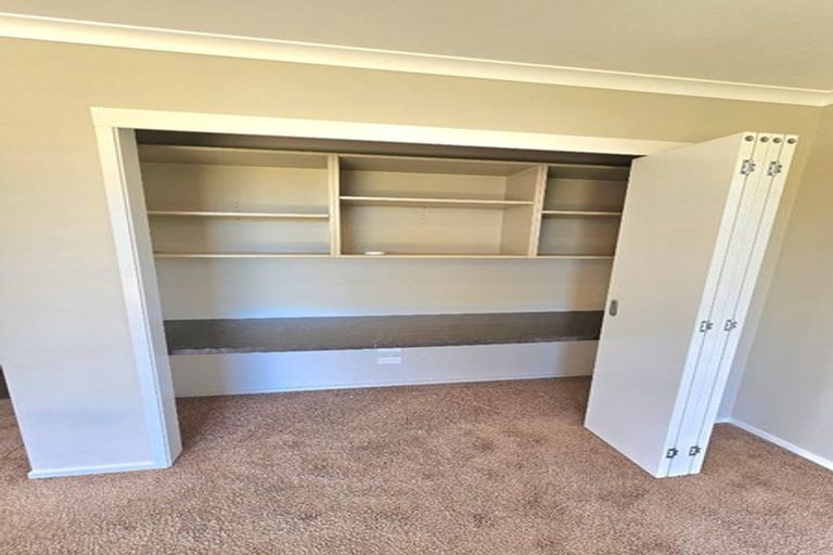 Photo of property in 18 Keene Drive, Bell Block, New Plymouth, 4312