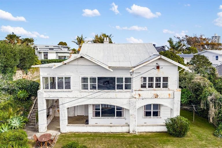 Photo of property in 7a Audrey Road, Takapuna, Auckland, 0620