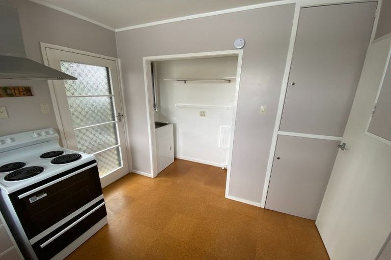 Photo of property in 191 Don Buck Road, Massey, Auckland, 0614