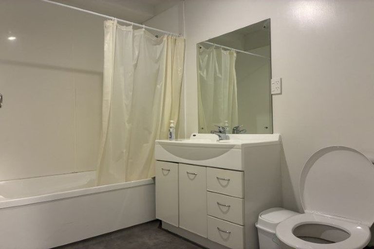 Photo of property in 146h Aro Street, Aro Valley, Wellington, 6021