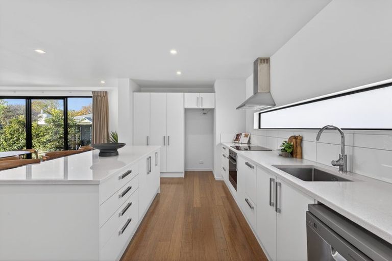 Photo of property in 67a Sherborne Street, St Albans, Christchurch, 8014