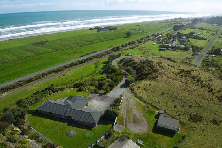 Photo of property in 74 Havill Drive, Awatuna, Hokitika, 7882