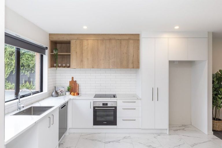 Photo of property in 1/140 Saint Albans Street, St Albans, Christchurch, 8014