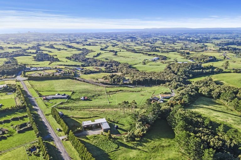 Photo of property in 1089 Plymouth Road, Koru, New Plymouth, 4374