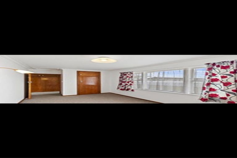 Photo of property in 9 Ely Place, Levin, 5510
