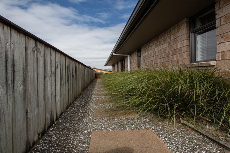 Photo of property in 247 Raeburne Street, Te Awamutu, 3800