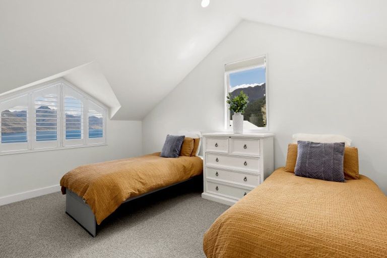 Photo of property in 7b Manchester Place, Queenstown, 9300