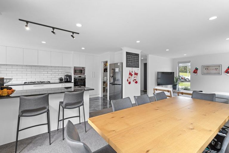 Photo of property in 22 Murray Ward Drive, Te Kauwhata, 3710