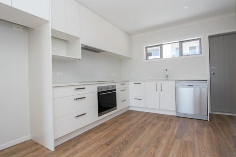 Photo of property in 13/19u Ruakiwi Road, Hamilton Lake, Hamilton, 3204