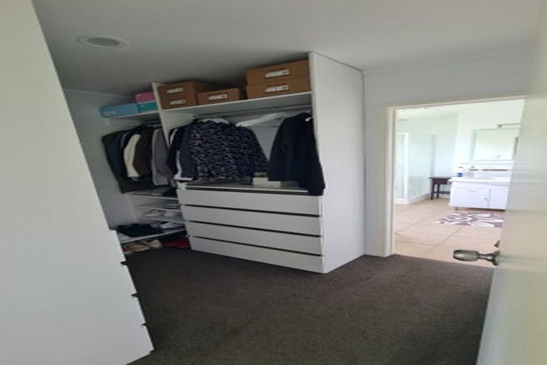Photo of property in 10 Trust Place, Sunnyhills, Auckland, 2010