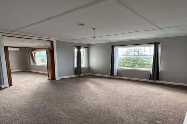 Photo of property in 36 Buckingham Street, Melrose, Wellington, 6023