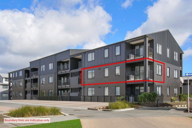 Photo of property in 101/28c Eileen Newey Place, Henderson, Auckland, 0612