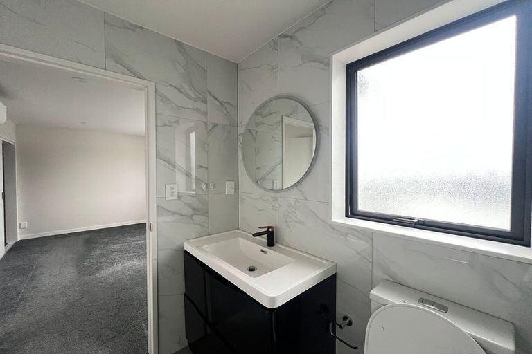 Photo of property in 28b Routley Drive, Glen Eden, Auckland, 0602