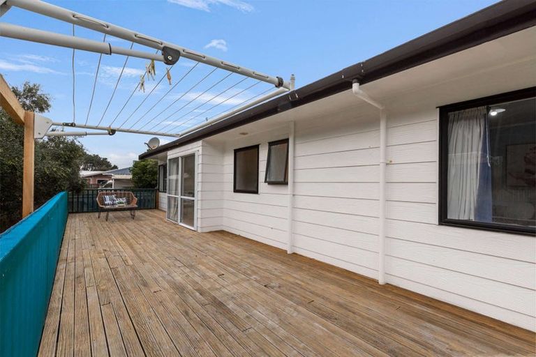 Photo of property in 9 Cousins Avenue East, Foxton Beach, Foxton, 4815