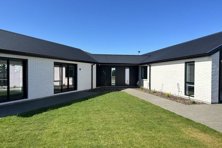 Photo of property in 7 Florey Lane, Rolleston, 7614
