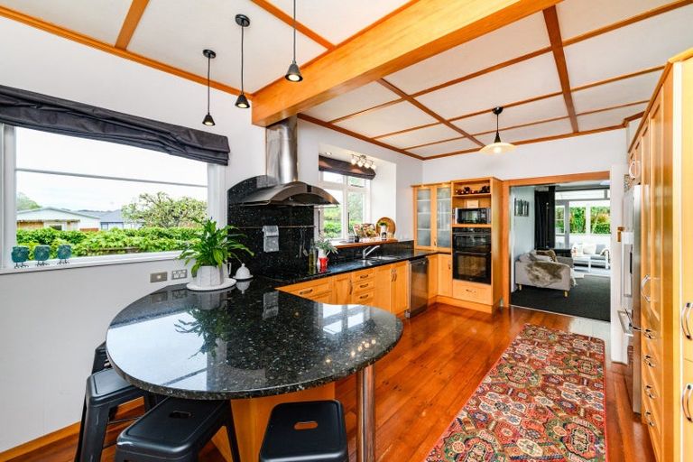 Photo of property in 12 Kimbolton Road, Feilding, 4702