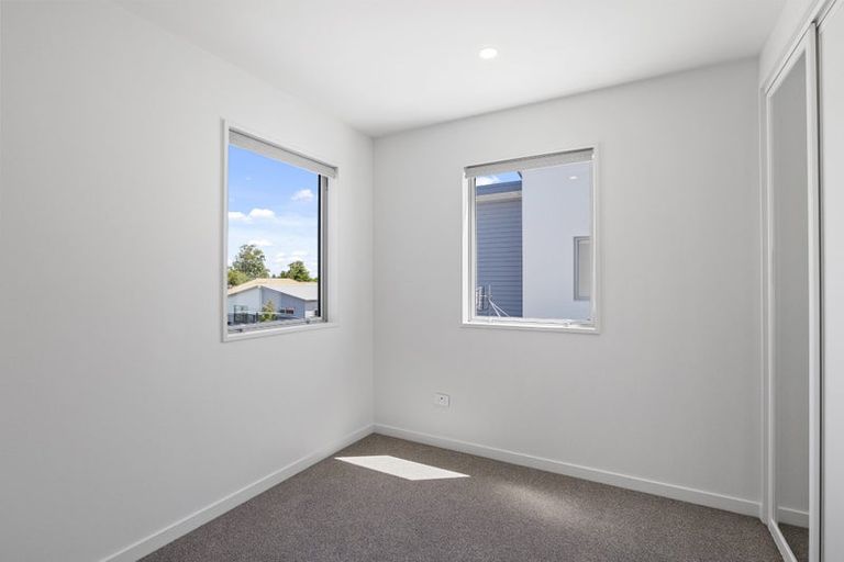 Photo of property in 11 Kakapo Lane, Redwood, 8051